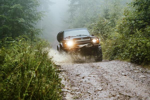 15万“僵尸车牌”沉睡，刚需族等十年：北京车牌政策该如何破局？