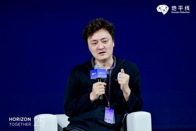 大咖对话:从L2到L4,如何破解高阶智驾落地难题 大咖对话:从L2到L4,如何破解高阶智驾落地难题