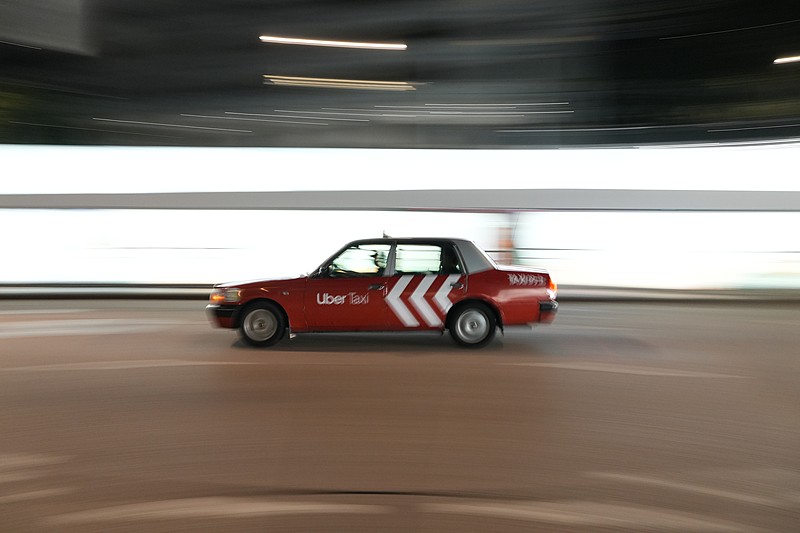 北京黄先生有不常用小车-京E•B8****租赁出去