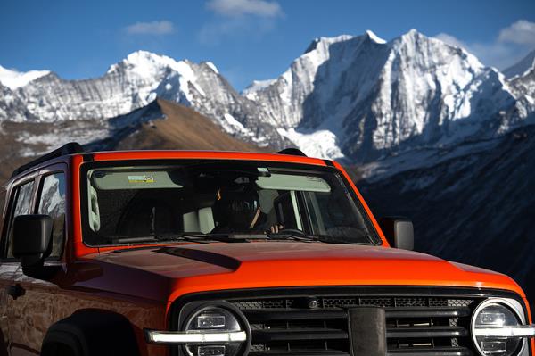 京牌稀缺对出行、经济和社会的多重影响有哪些